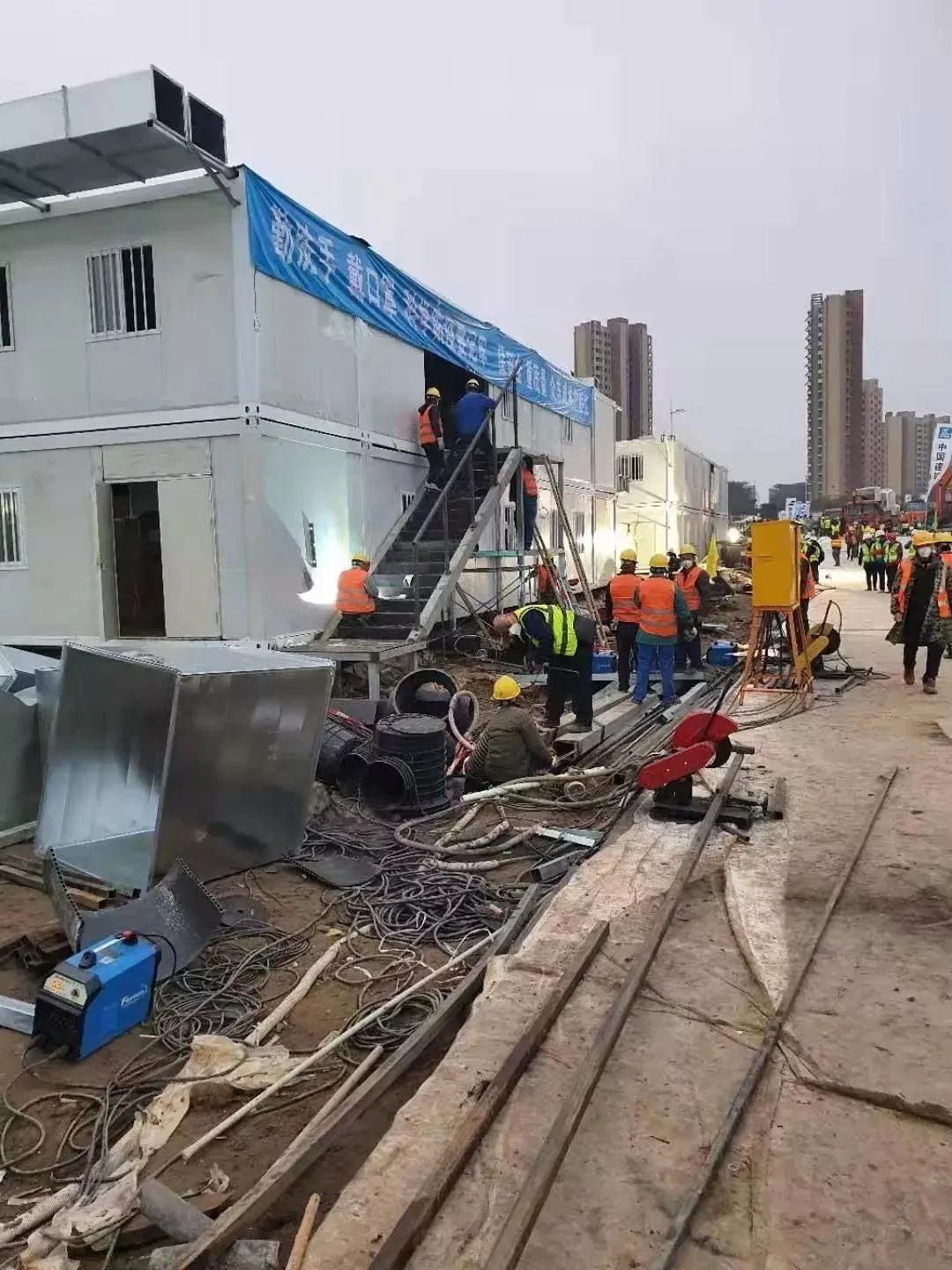 1583206221362757.jpg 641.jpg